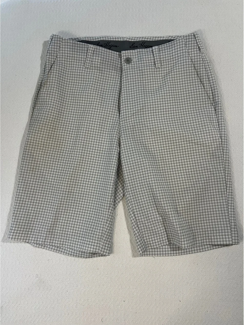 Ben Hogan Men's Gray and White Checked Polyester Shorts Size 30